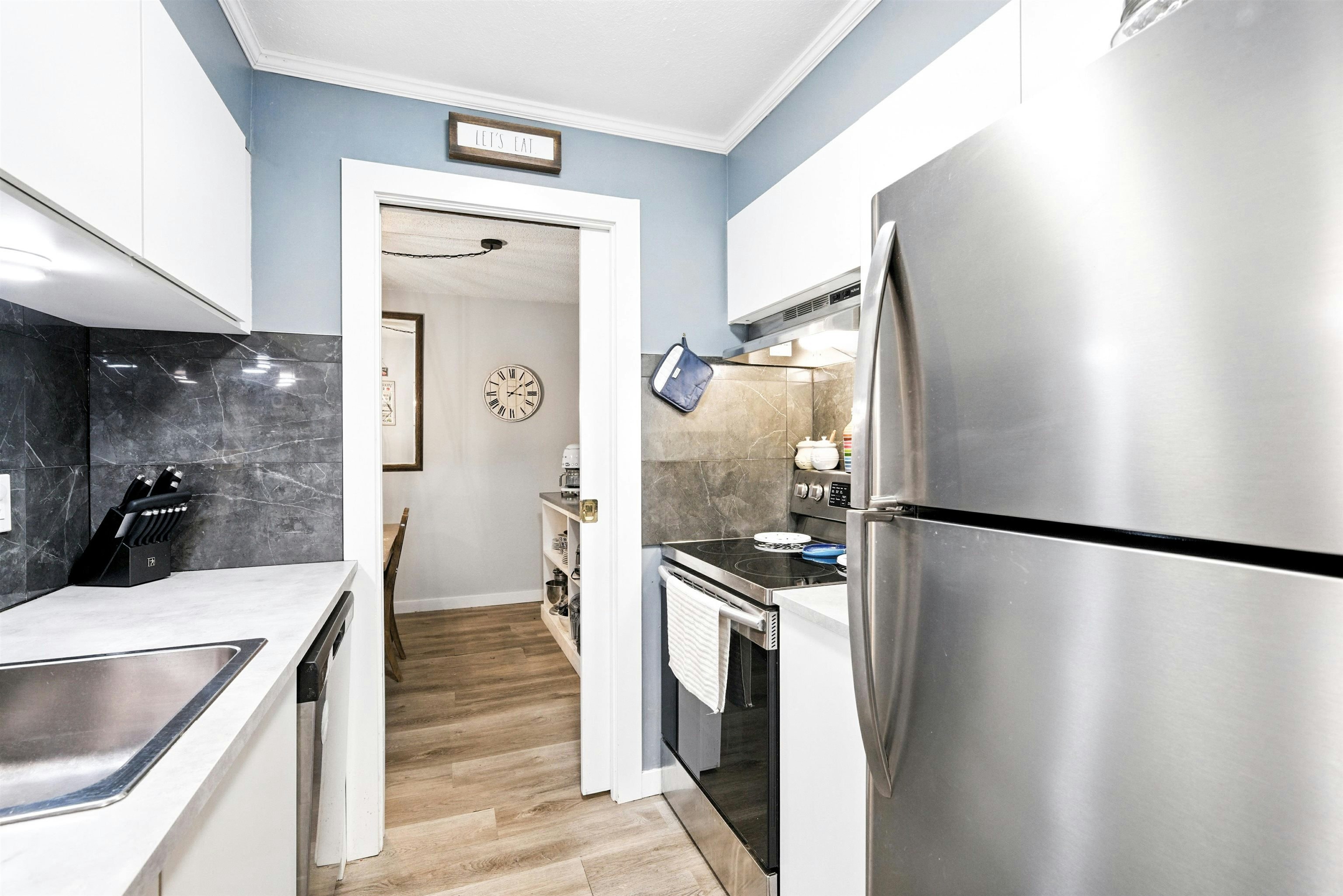 212-1955 Woodway Place, Burnaby, BC, V5B 4S5 - 13