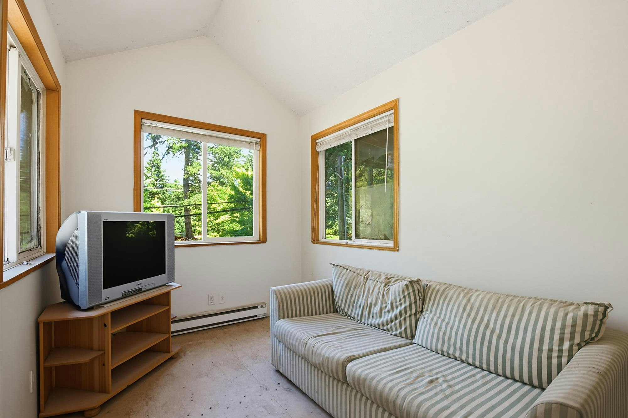 26814 Dewdney Trunk Road, Maple Ridge, BC, V2W 1N9 - 23