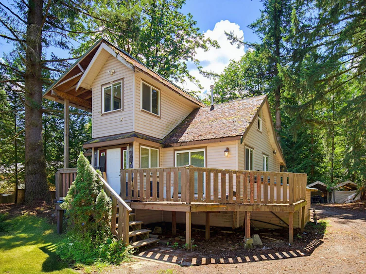 26814 Dewdney Trunk Road, Maple Ridge, BC, V2W 1N9