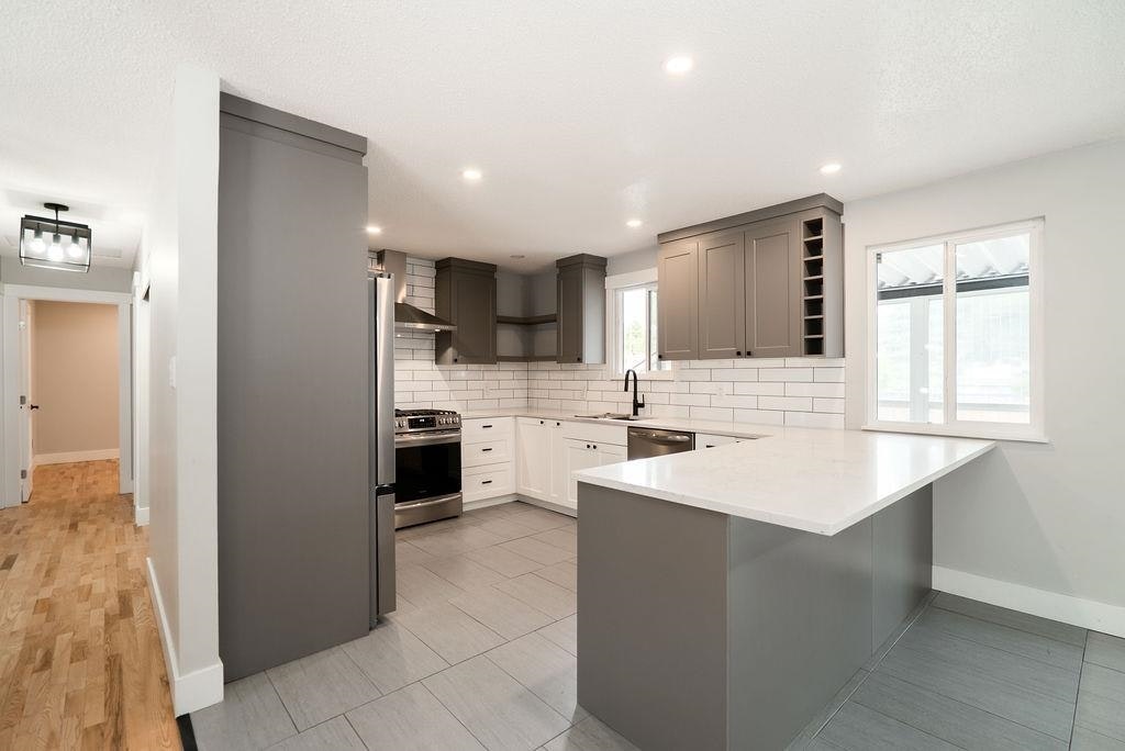 21139 Cook Avenue - 5