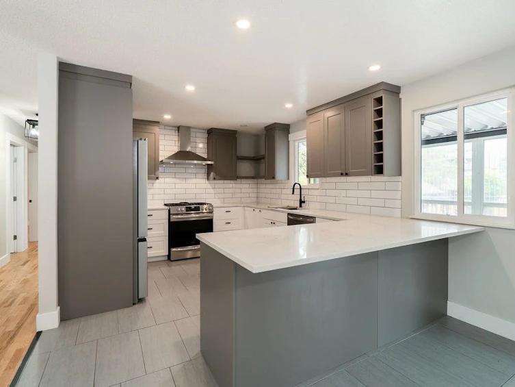 21139 Cook Avenue, Maple Ridge, BC, V2X 7P7 - 8