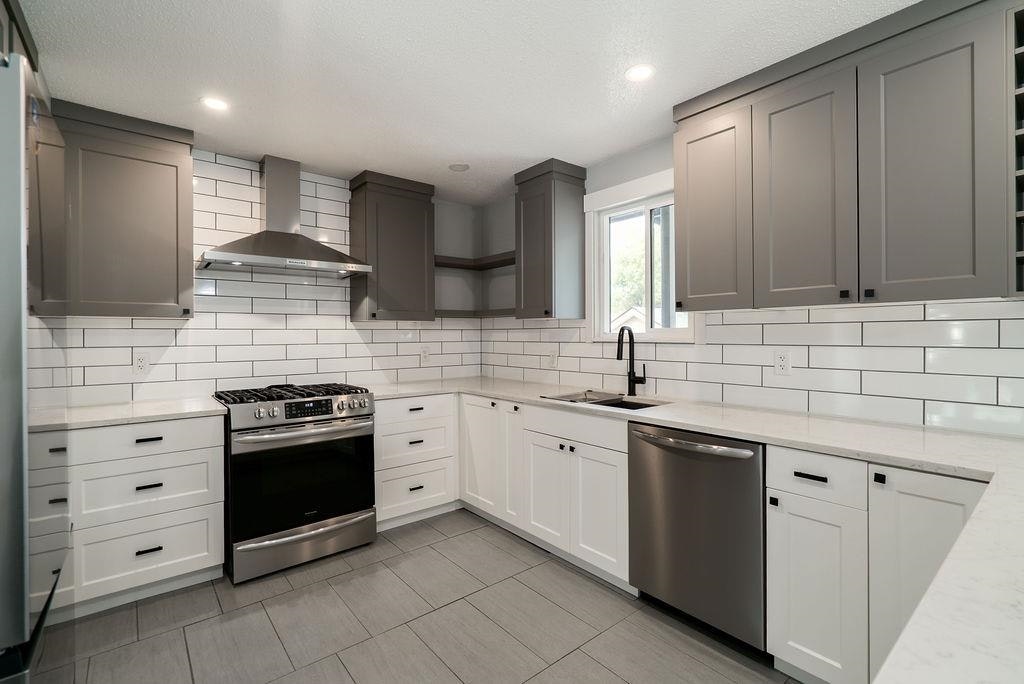 21139 Cook Avenue - 3