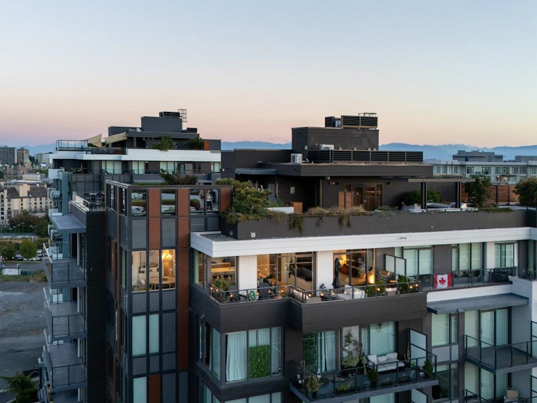 1304-363 Tyee Road, Victoria, BC, V9A 0B5 - 37