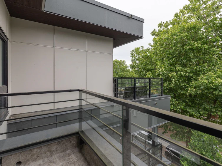 404-2666 Duke Street, Vancouver, BC, V5R 4S9 - 27