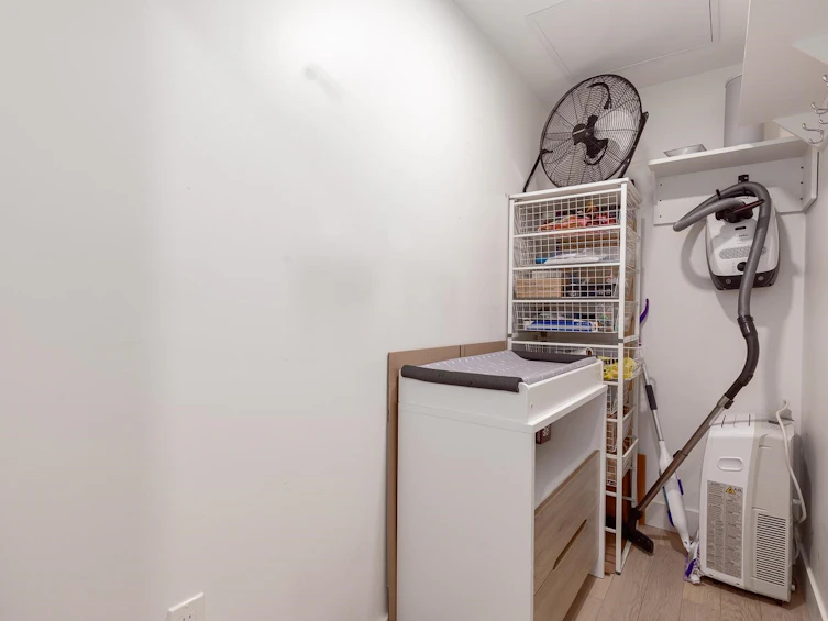 404-2666 Duke Street, Vancouver, BC, V5R 4S9 - 23