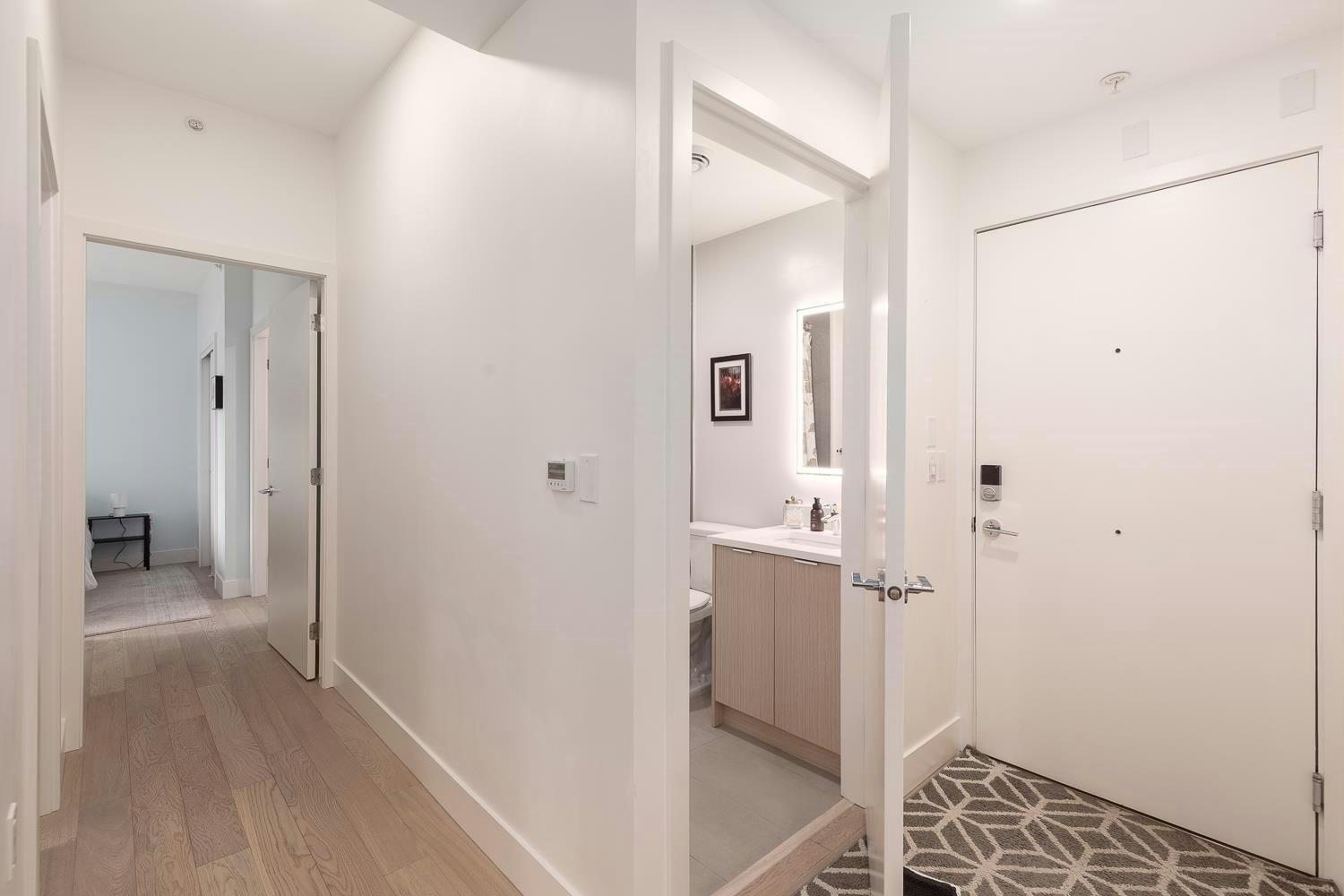 404-2666 Duke Street, Vancouver, BC, V5R 4S9 - 13
