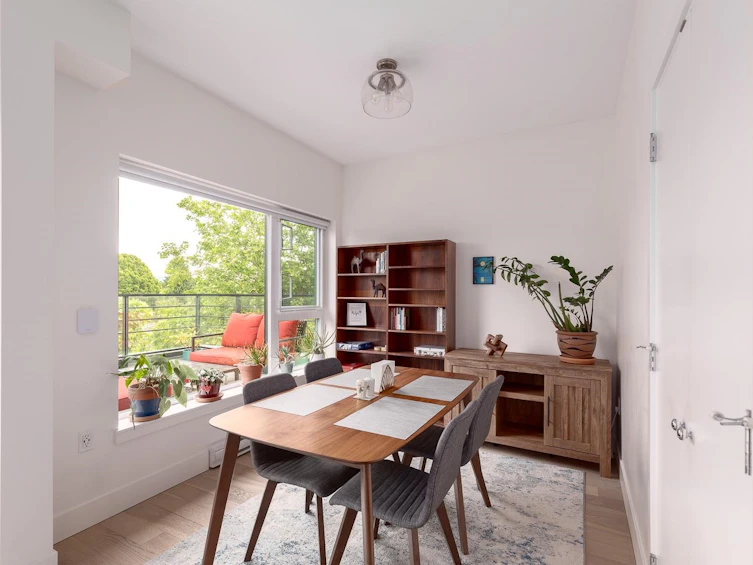 404-2666 Duke Street, Vancouver, BC, V5R 4S9 - 10