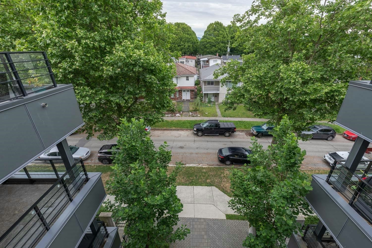 404-2666 Duke Street, Vancouver, BC, V5R 4S9 - 26