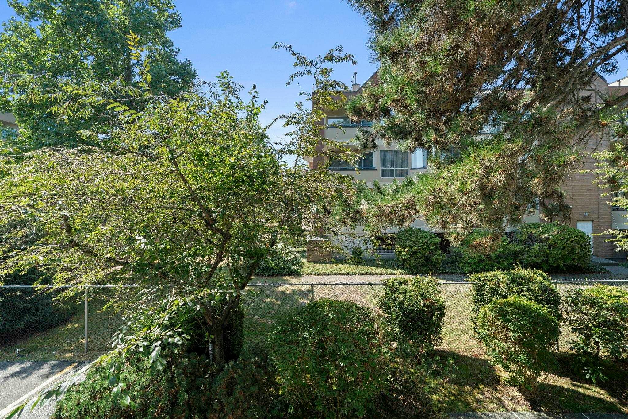 109-8680 Lansdowne Road, Richmond, BC, V6X 1B9 - 25
