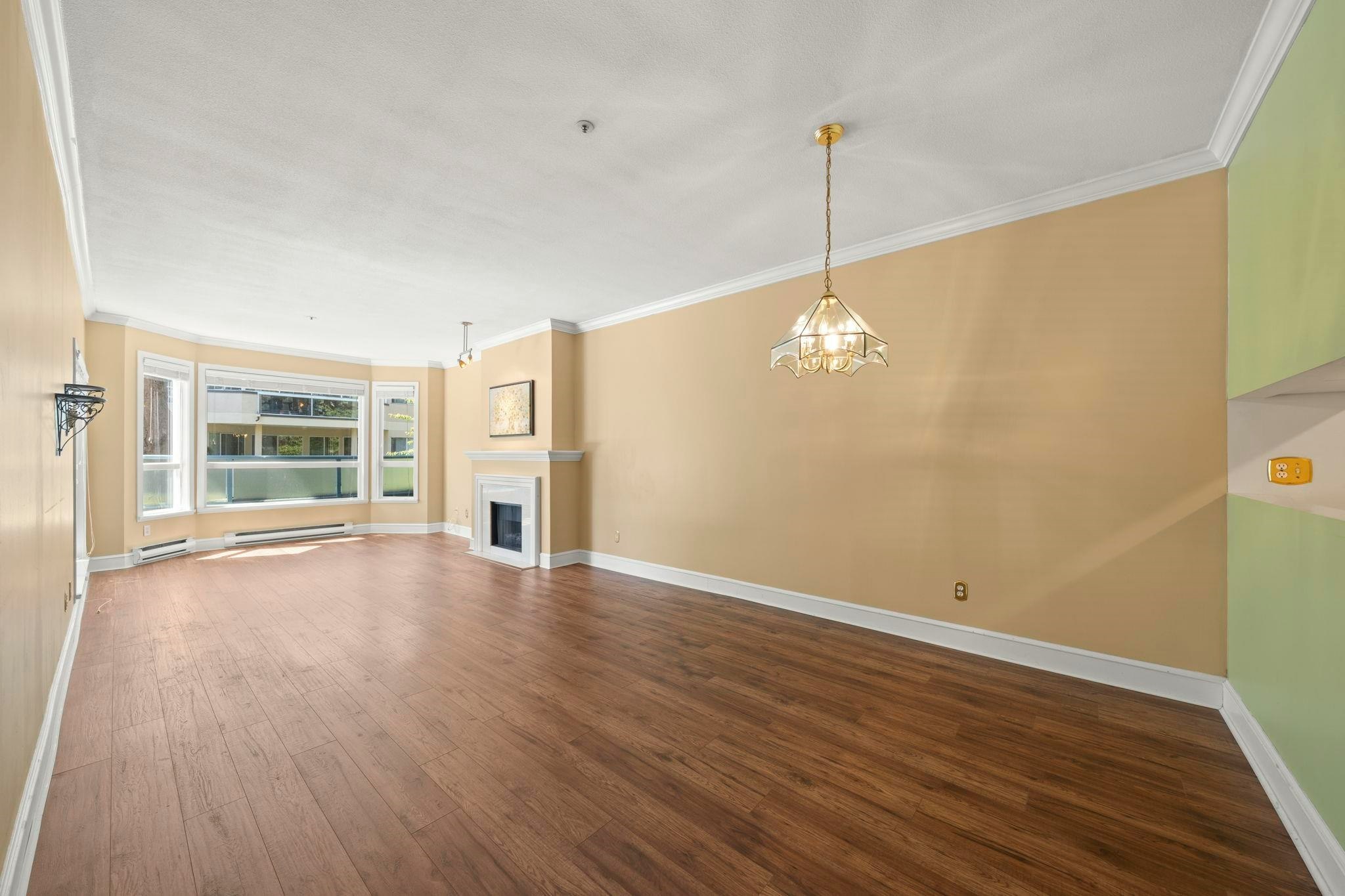109-8680 Lansdowne Road, Richmond, BC, V6X 1B9 - 8
