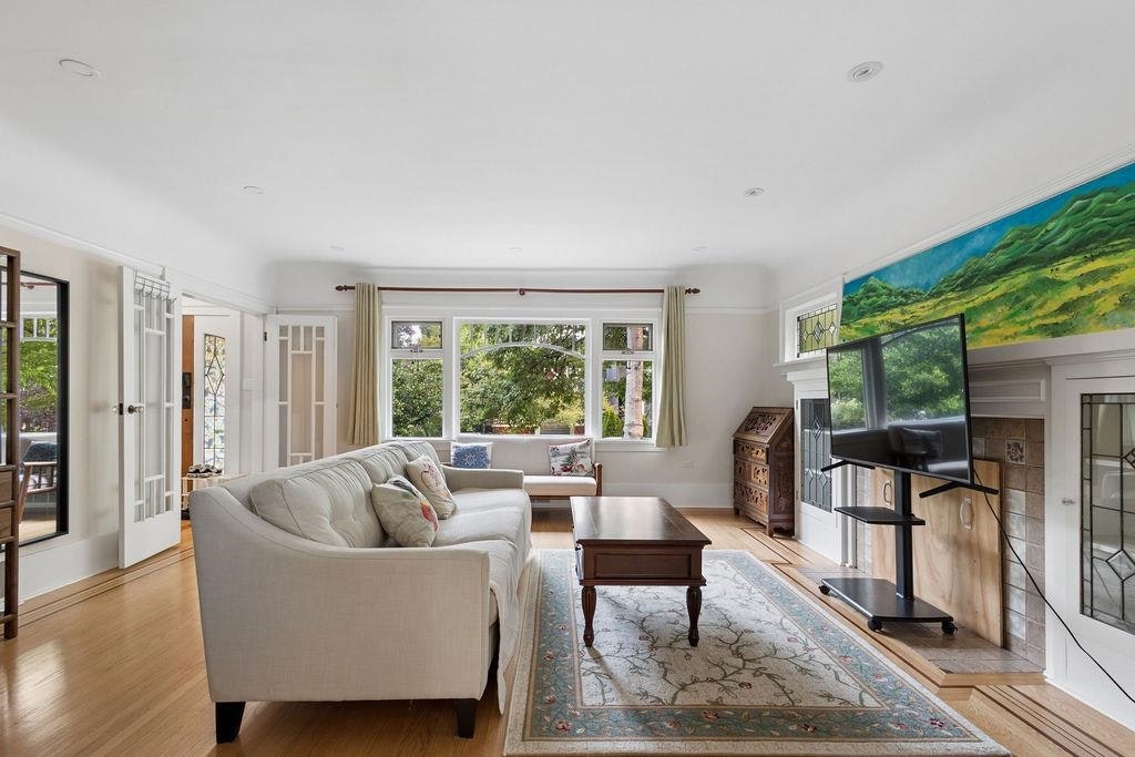 4620 W 7th Avenue, Vancouver, BC, V6R 1X5 - 18