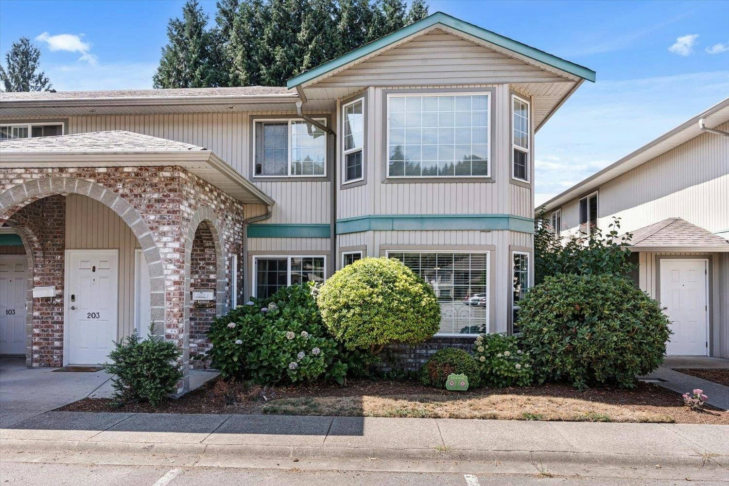104-9855 Quarry Road - 2