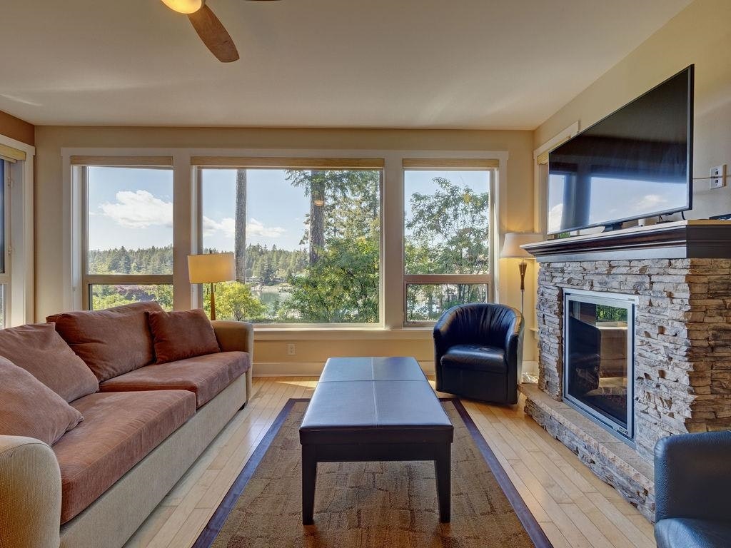11D-12849 Lagoon Road, Pender Harbour Egmont, BC, V0N 2H0 - 13