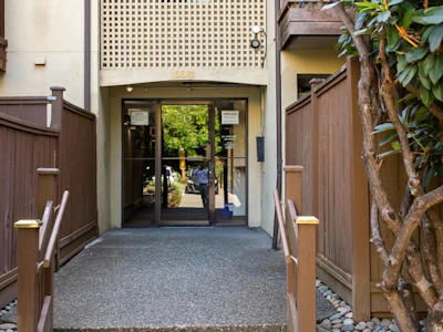 102-10061 150 Street - 2