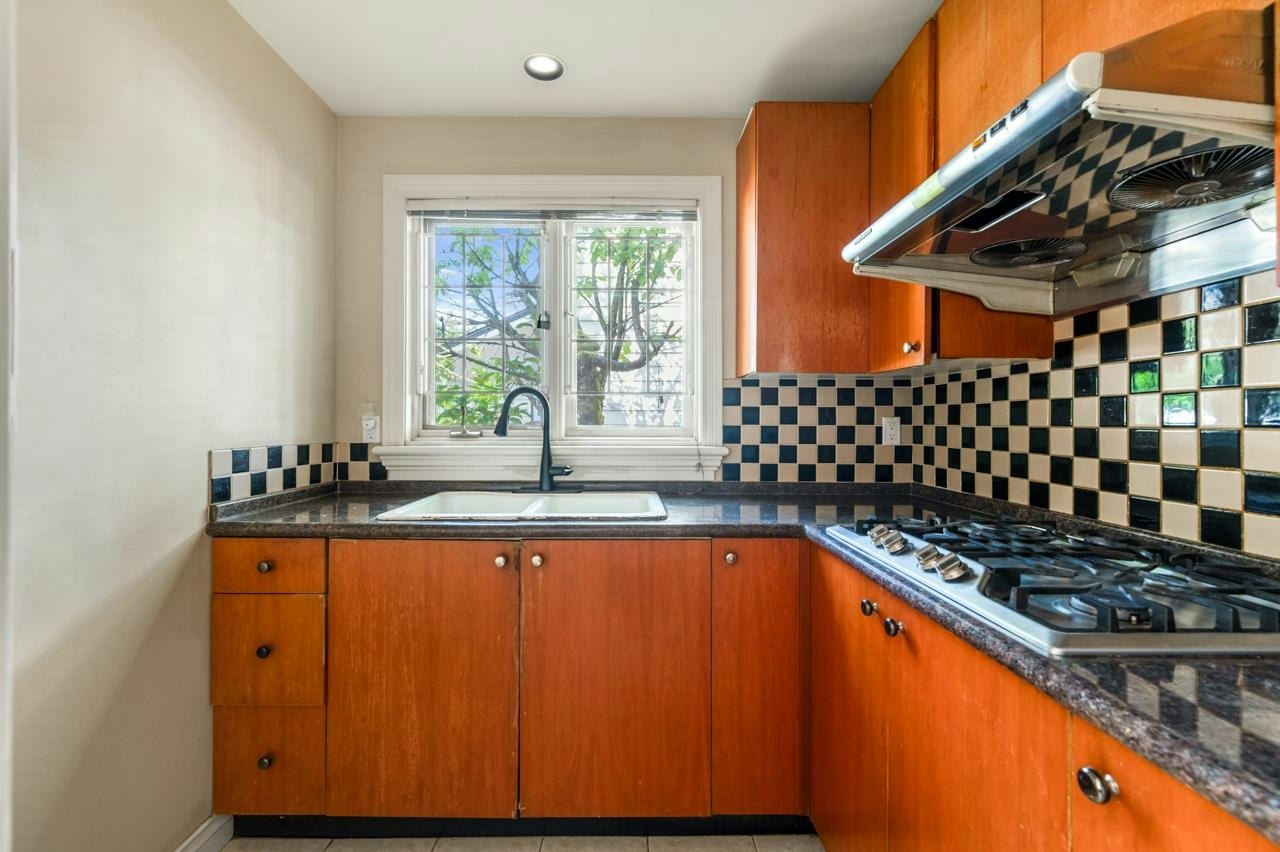 1456 W 47th Avenue, Vancouver, BC, V6M 2M1 - 15