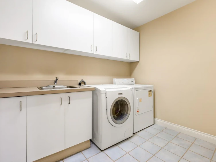 1456 W 47th Avenue, Vancouver, BC, V6M 2M1 - 32