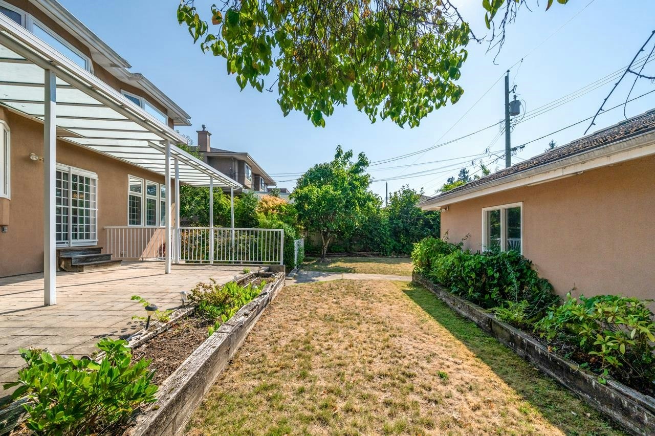1456 W 47th Avenue, Vancouver, BC, V6M 2M1 - 35