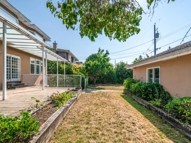 1456 W 47th Avenue, Vancouver, BC, V6M 2M1 - 35