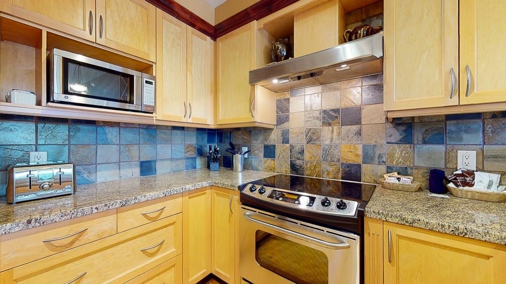 2A-12849 Lagoon Road, Pender Harbour Egmont, BC, V0N 2H0 - 12