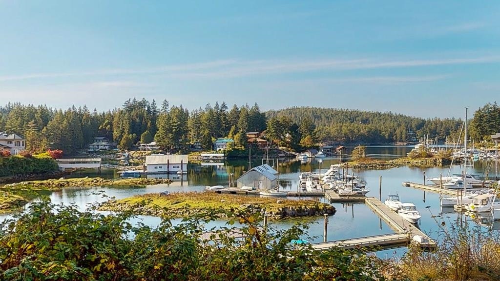 2A-12849 Lagoon Road, Pender Harbour Egmont, BC, V0N 2H0 - 2