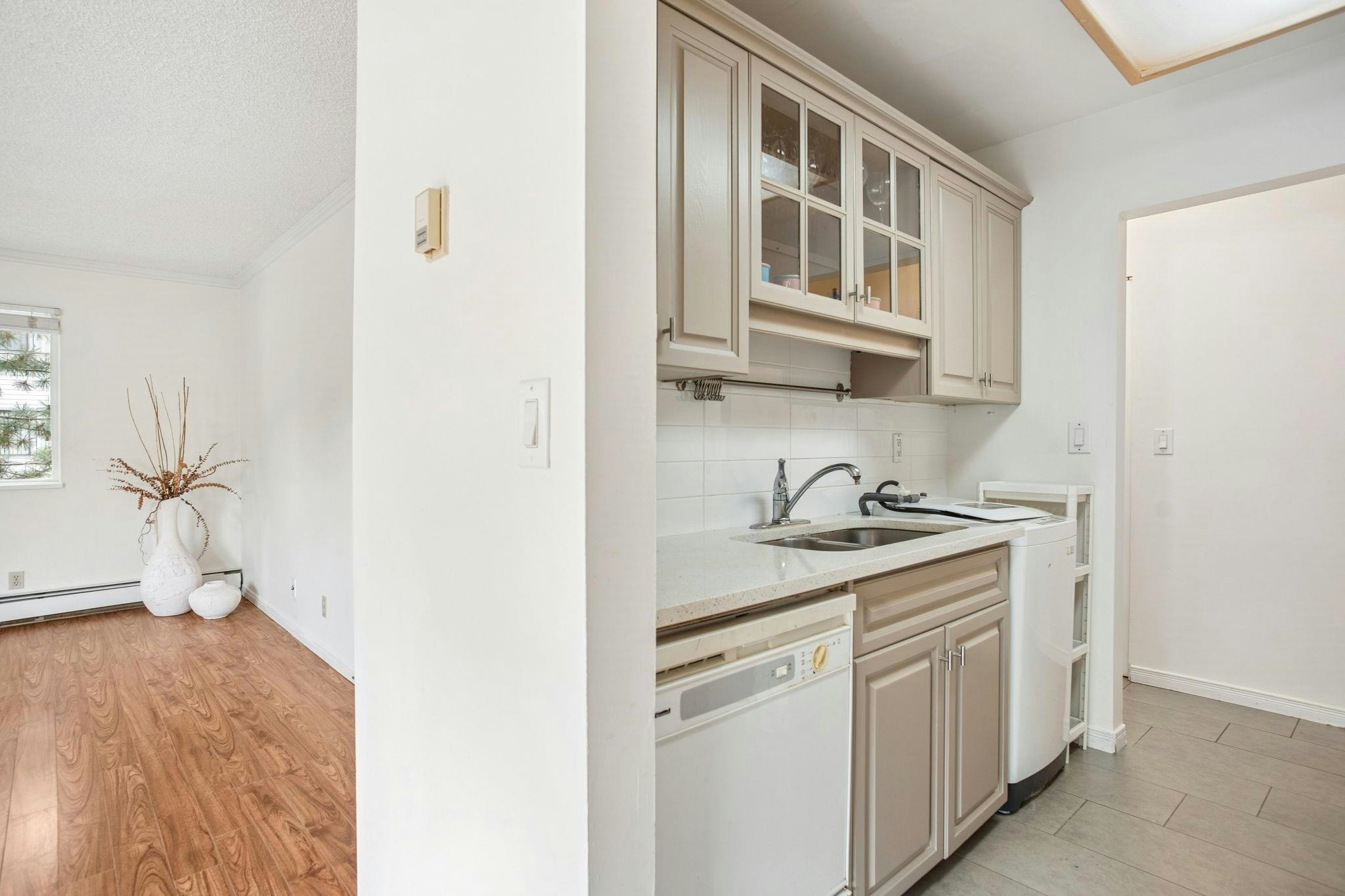 101-8870 Citation Drive, Richmond, BC, V6Y 3A3 - 10