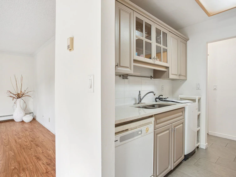 101-8870 Citation Drive, Richmond, BC, V6Y 3A3 - 10