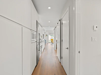 202-1591 Bowser Avenue - 4