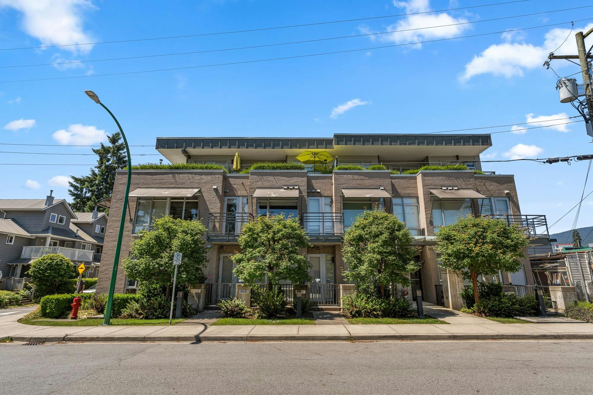 202-1591 Bowser Avenue, North Vancouver, BC, V7P 2Y4 - 18