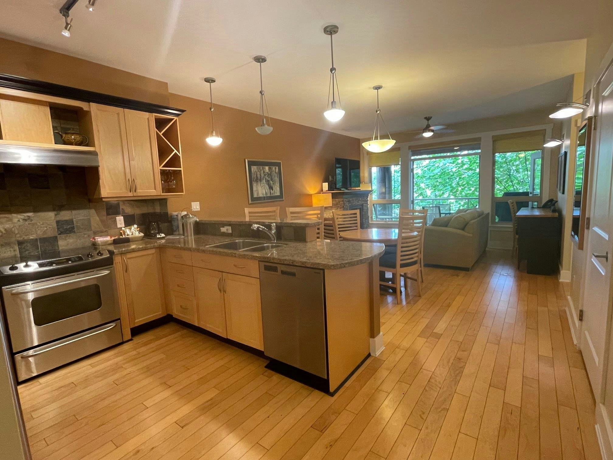 27B-12849 Lagoon Road - 2