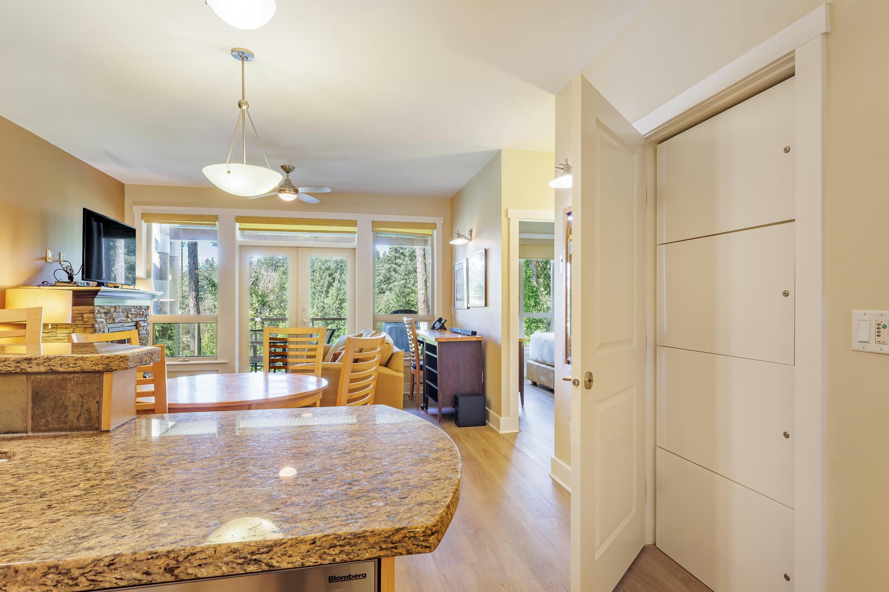 27B-12849 Lagoon Road, Pender Harbour Egmont, BC, V0N 2H0 - 8