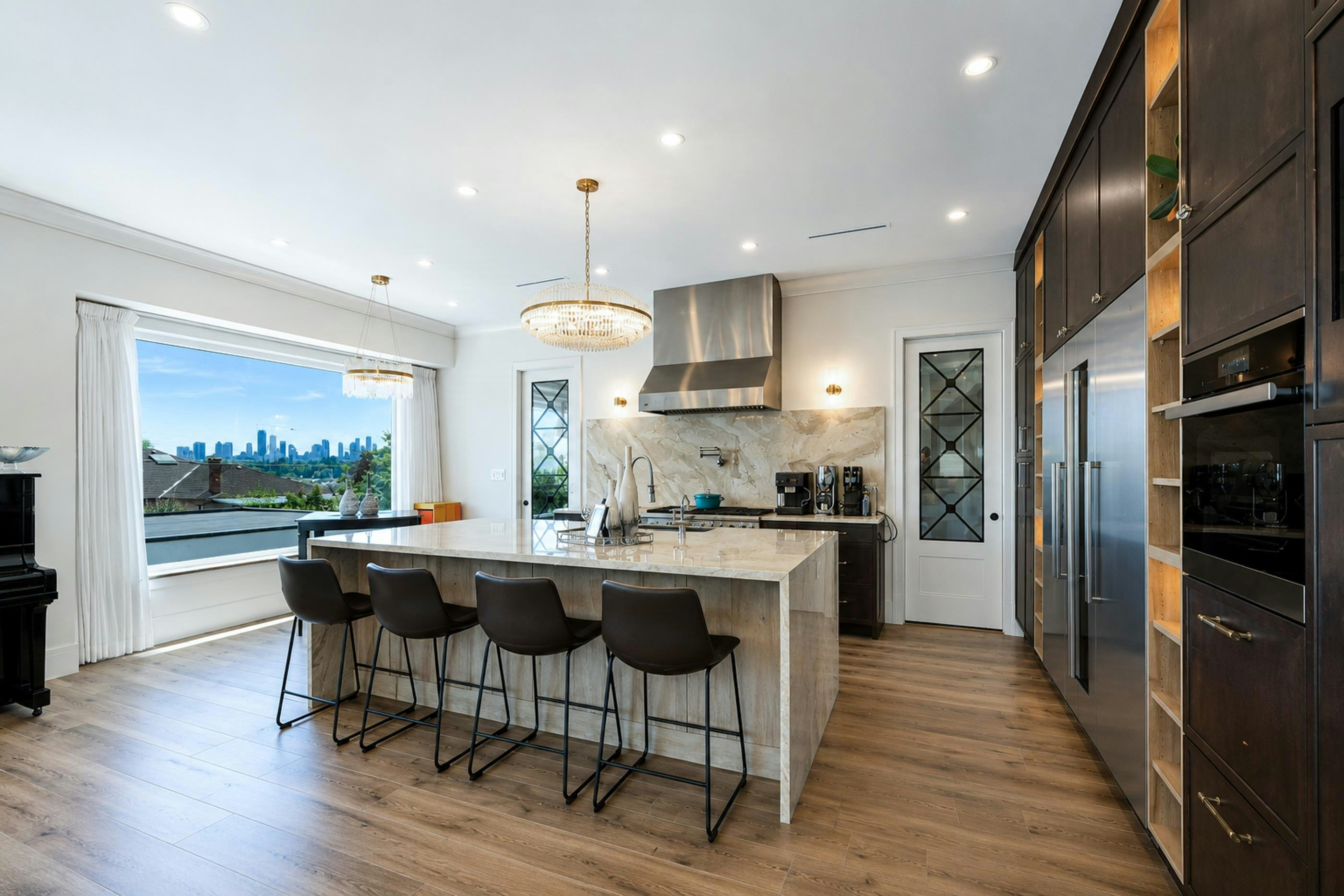 6860 Hycrest Drive, Burnaby, BC, V5B 2X2 - 19