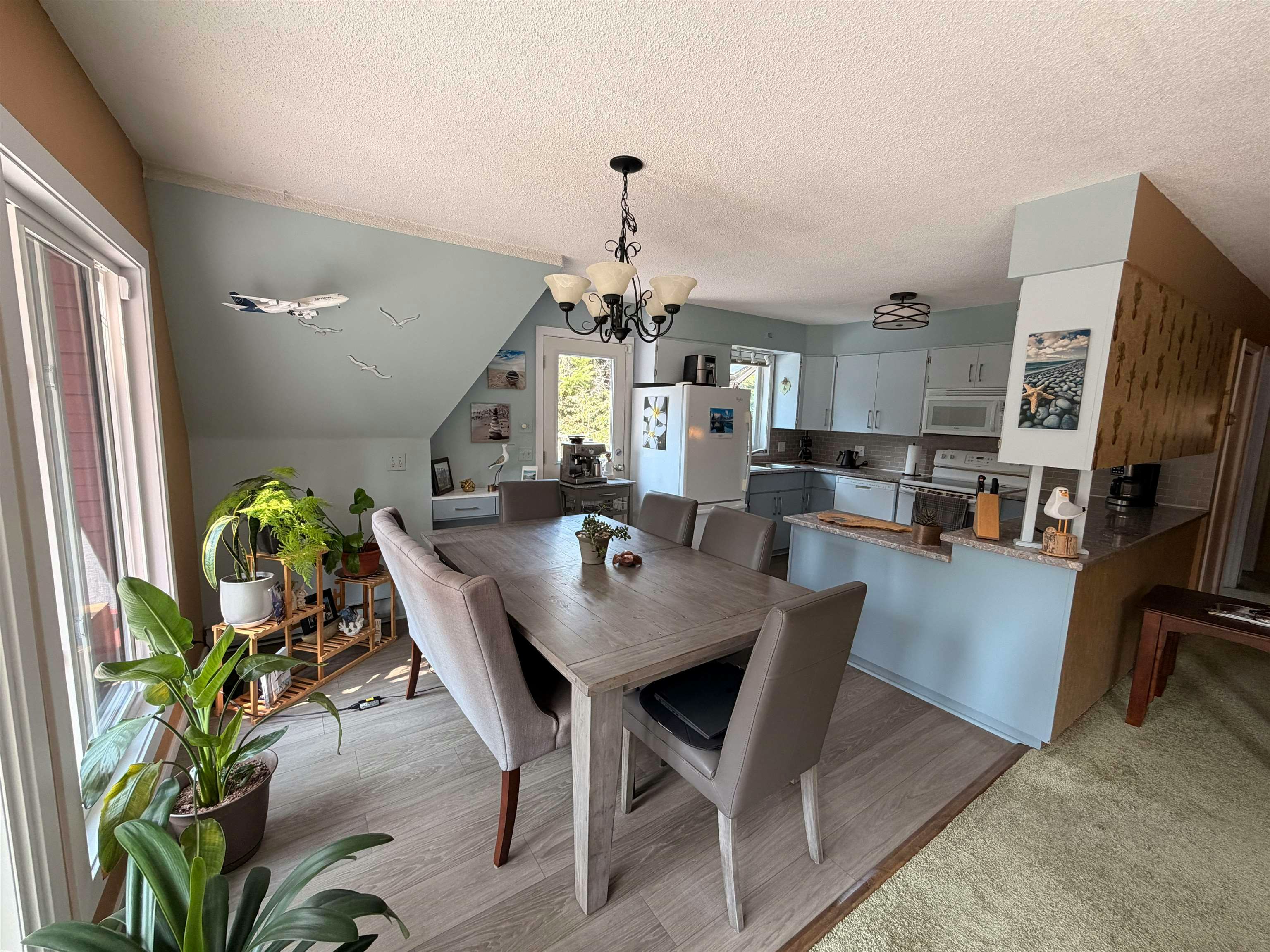 6568 Pickleball Court, Sechelt, BC, V7Z 0N3