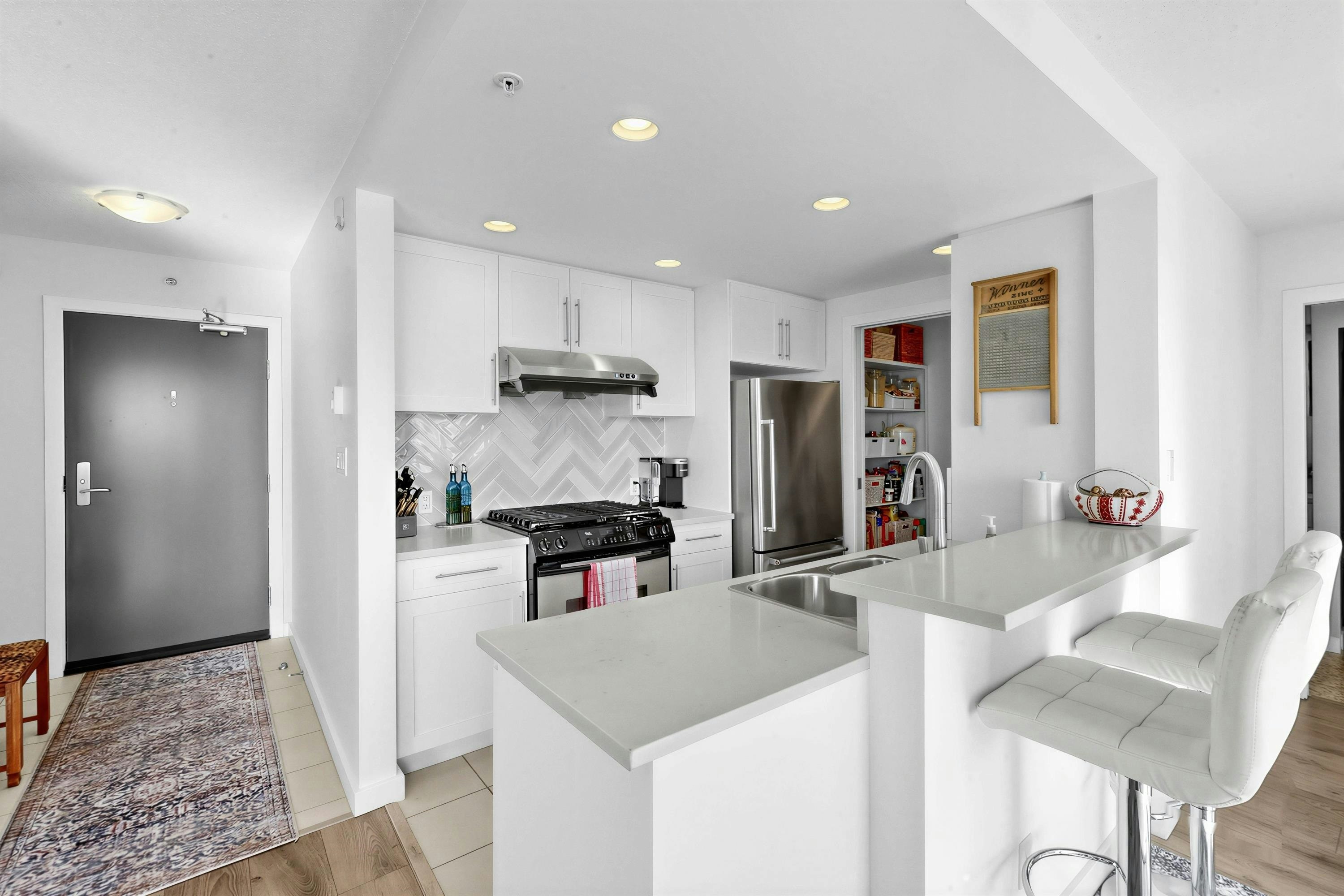 1501-455 Beach Crescent, Vancouver, BC, V6Z 3E5 - 12