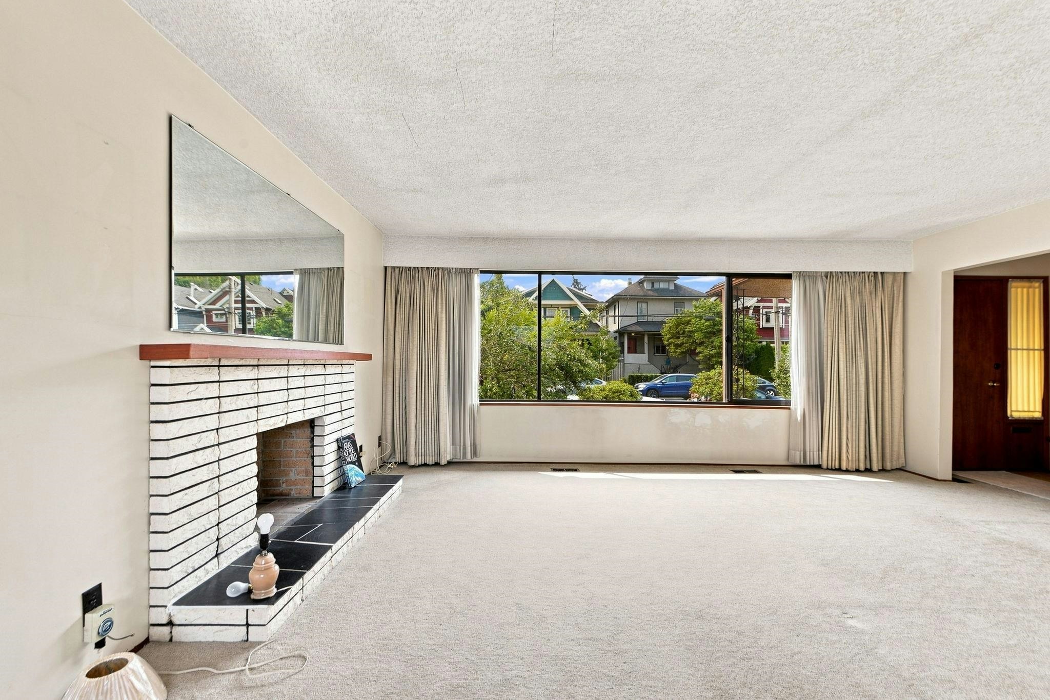 1955 Turner Street, Vancouver, BC, V5L 1Z9 - 12