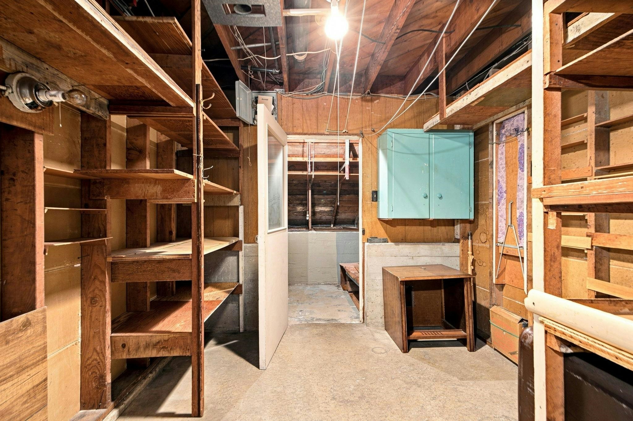 1955 Turner Street, Vancouver, BC, V5L 1Z9 - 28