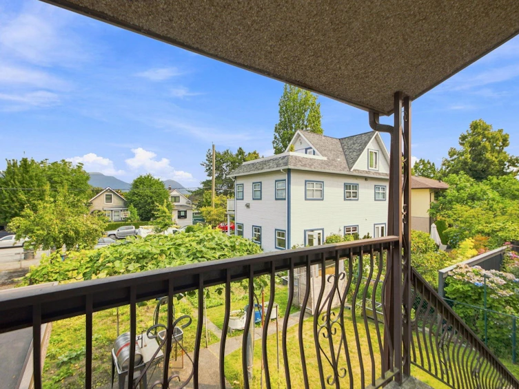 1955 Turner Street, Vancouver, BC, V5L 1Z9 - 30