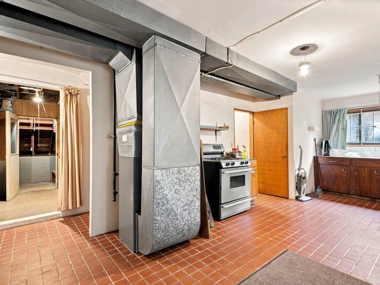 1955 Turner Street, Vancouver, BC, V5L 1Z9 - 27