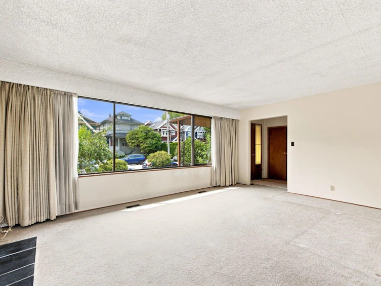 1955 Turner Street, Vancouver, BC, V5L 1Z9 - 11