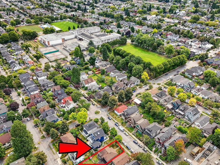 1955 Turner Street, Vancouver, BC, V5L 1Z9 - 36