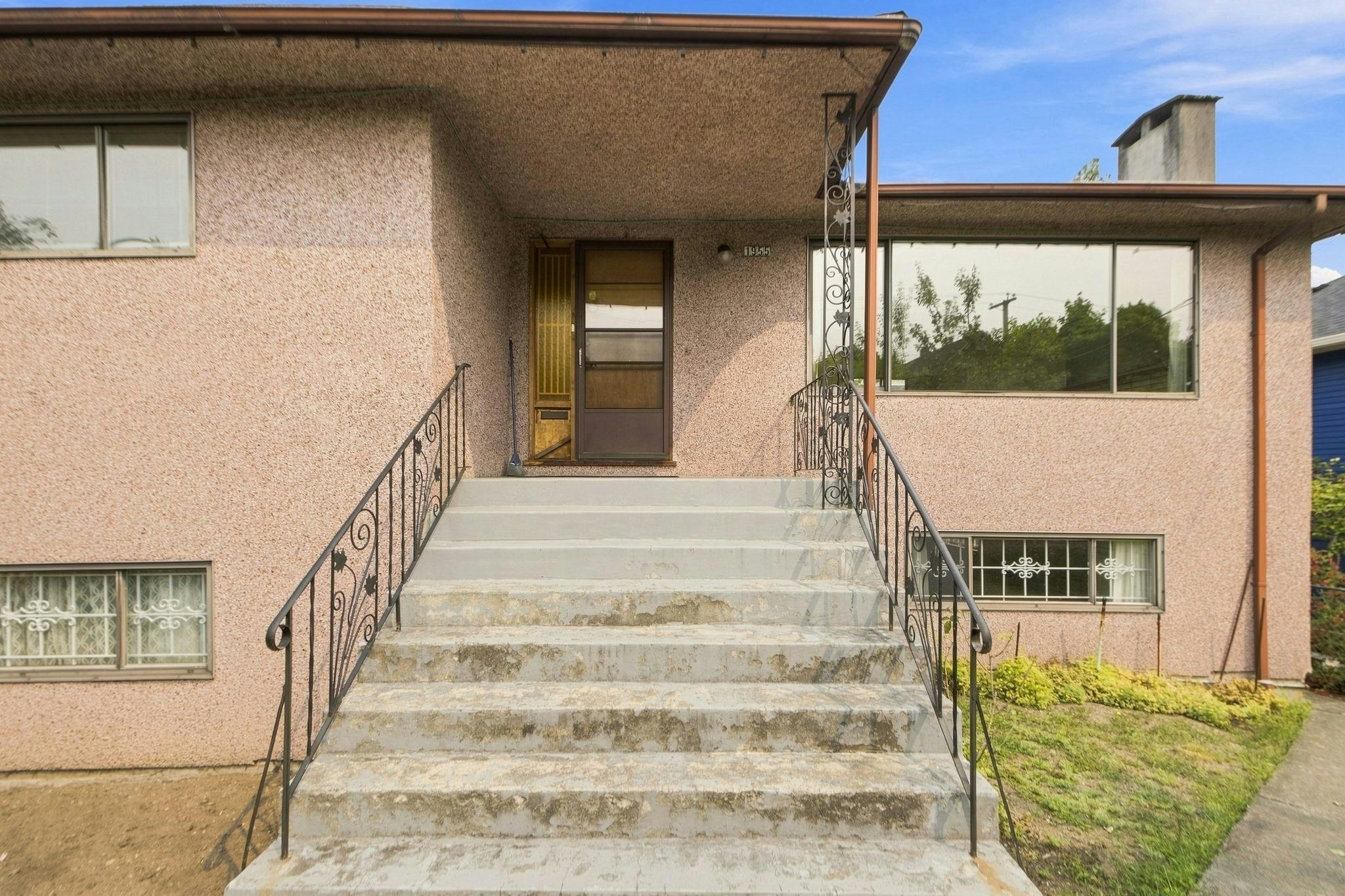 1955 Turner Street, Vancouver, BC, V5L 1Z9 - 5