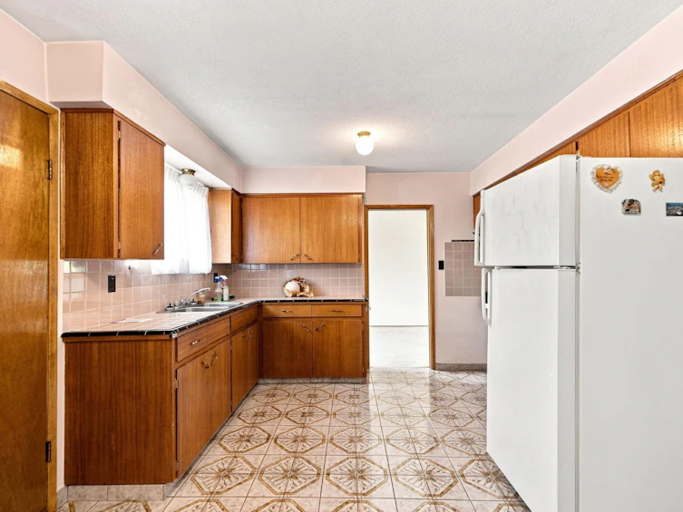 1955 Turner Street, Vancouver, BC, V5L 1Z9 - 17
