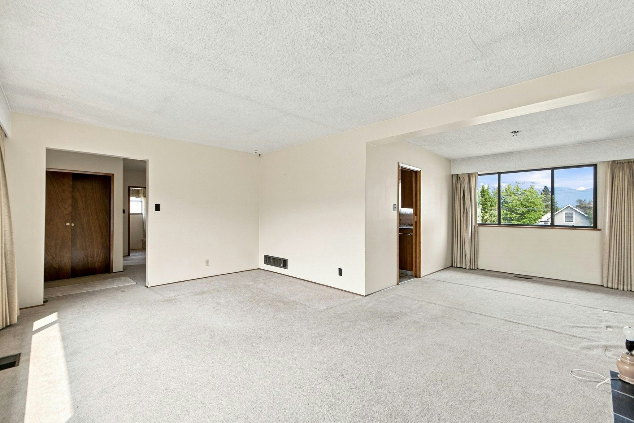 1955 Turner Street, Vancouver, BC, V5L 1Z9 - 10