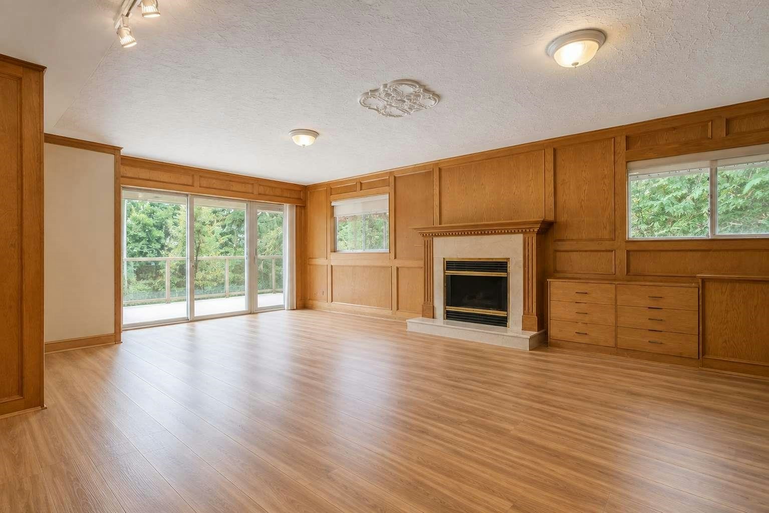 606 St Andrews Road, West Vancouver, BC, V7S 1V4 - 2