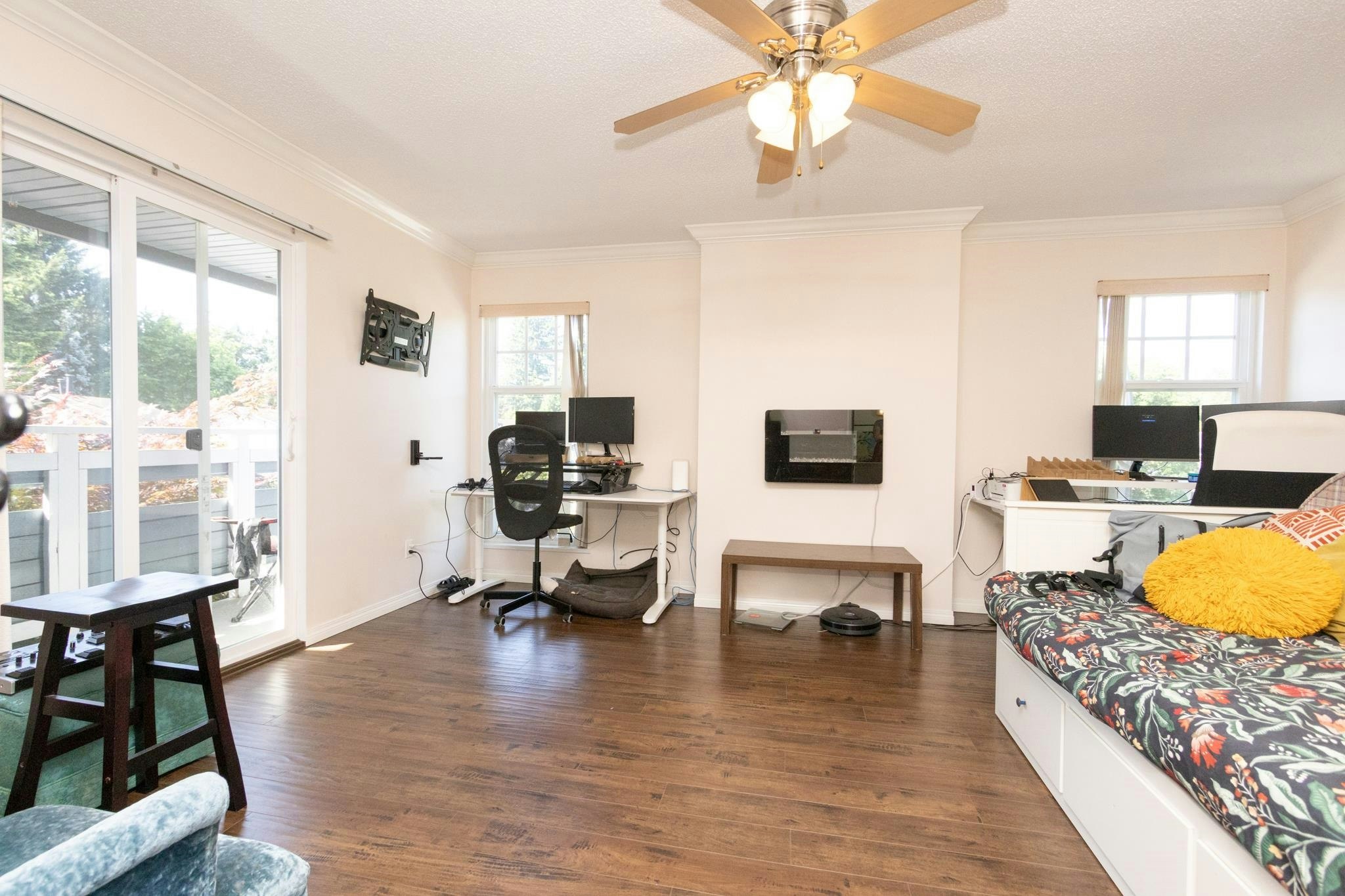 21573 Cherrington Avenue, Maple Ridge, BC, V2X 8R2 - 4