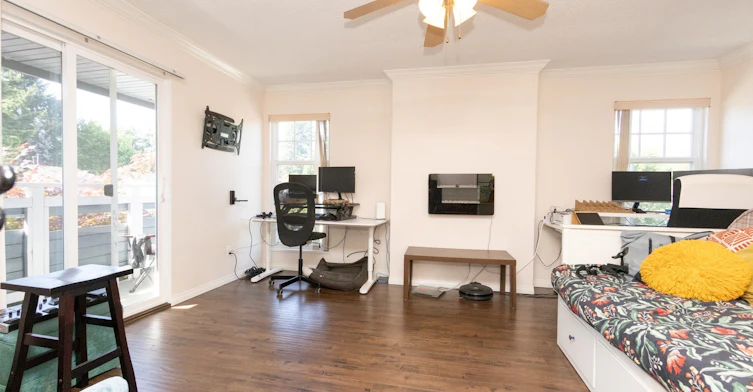 21573 Cherrington Avenue, Maple Ridge, BC, V2X 8R2 - 4