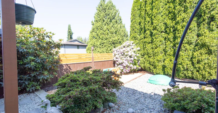 21573 Cherrington Avenue, Maple Ridge, BC, V2X 8R2 - 22