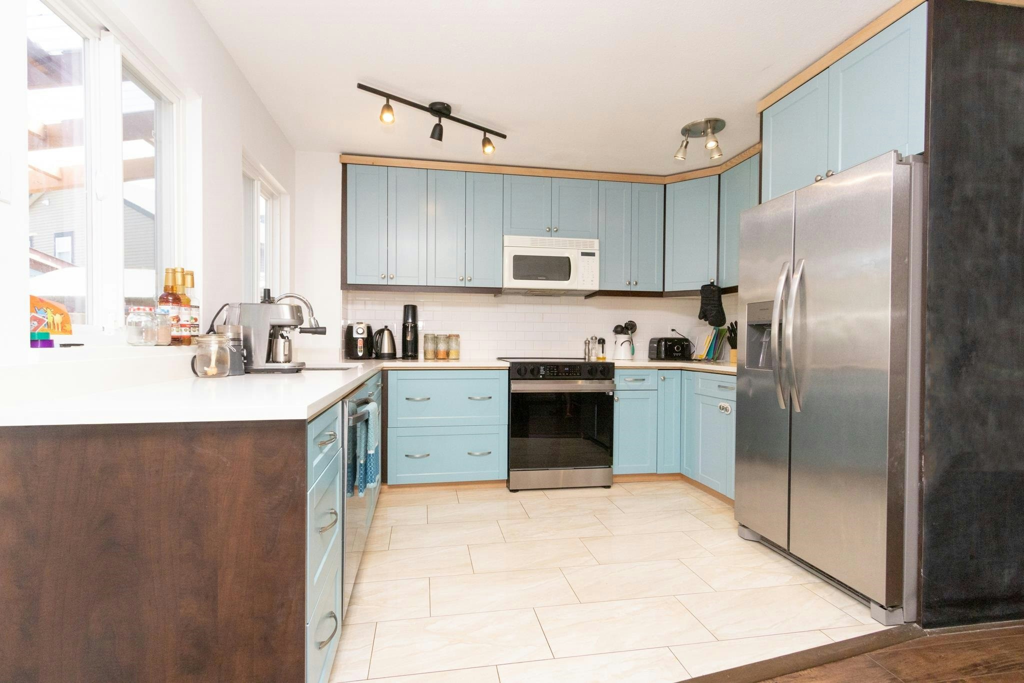 21573 Cherrington Avenue, Maple Ridge, BC, V2X 8R2 - 9