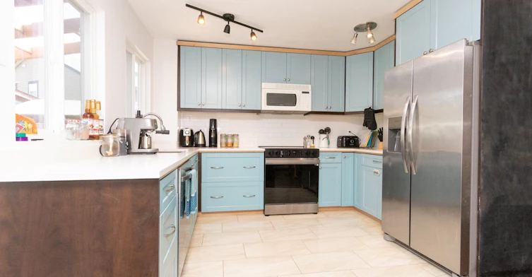 21573 Cherrington Avenue, Maple Ridge, BC, V2X 8R2 - 9