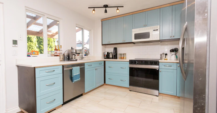 21573 Cherrington Avenue, Maple Ridge, BC, V2X 8R2 - 10