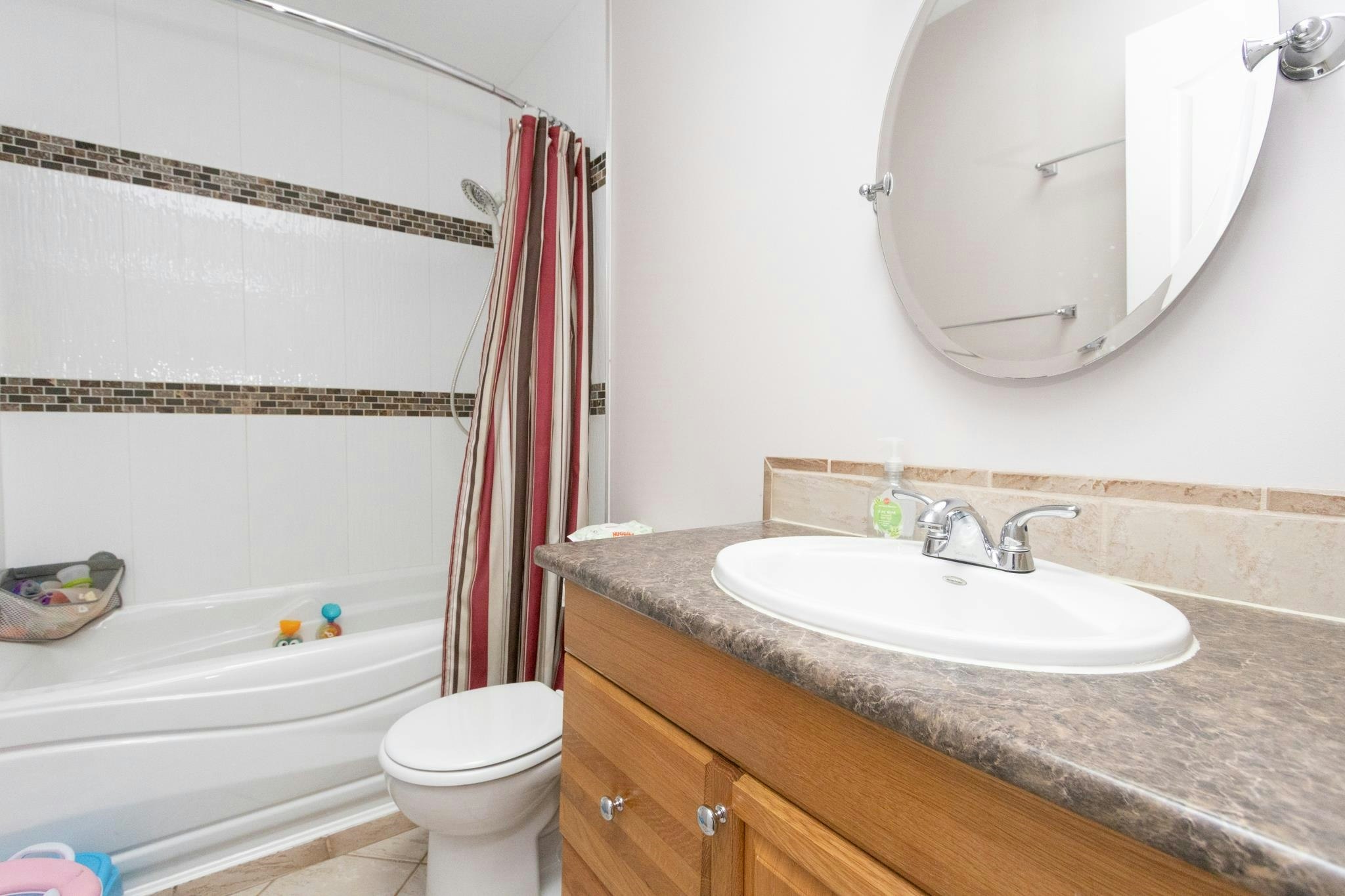 21573 Cherrington Avenue, Maple Ridge, BC, V2X 8R2 - 14